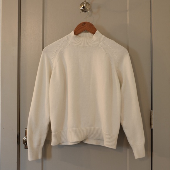 Quince 100% Organic Cotton Mock Neck Sweater Size Medium Color Ivory - Picture 2 of 5
